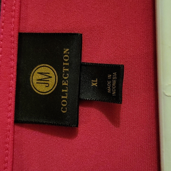 Pink shirt - Picture 3 of 3